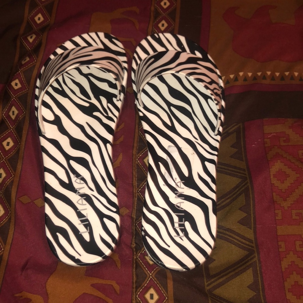 Zebra print slides